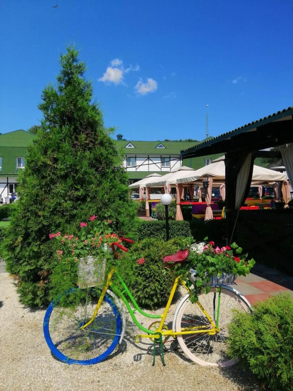 Hotel Lubenska Sloboda Olshanka Exterior foto