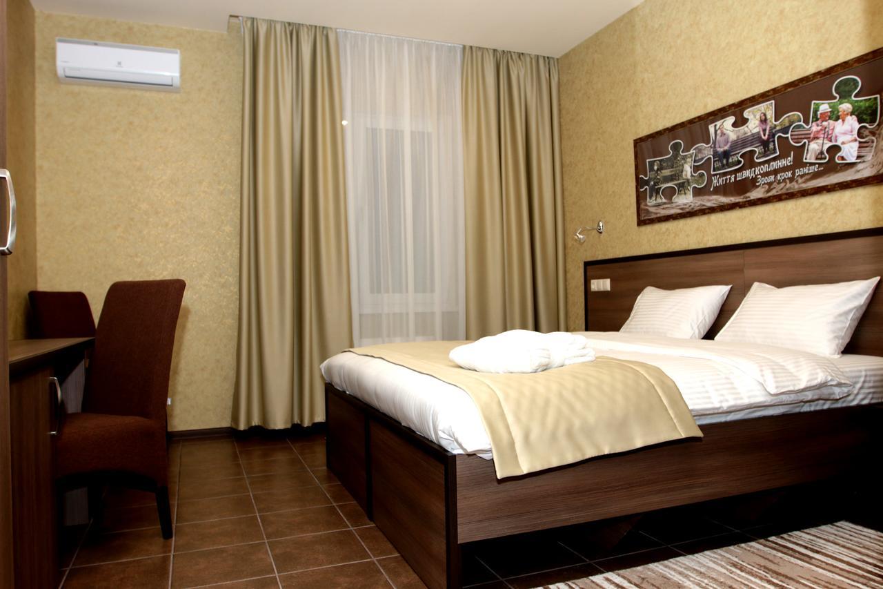 Hotel Lubenska Sloboda Olshanka Exterior foto